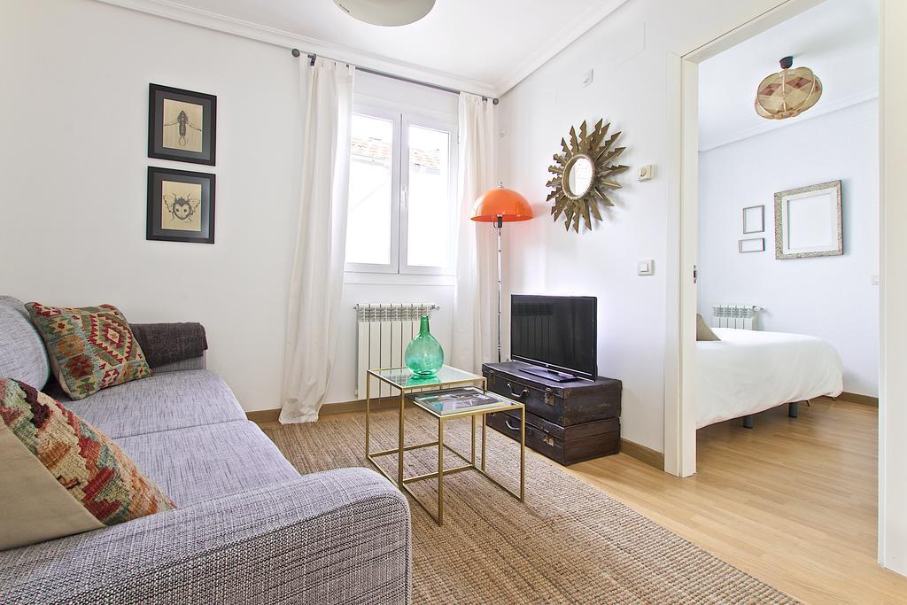 Habitat Apartments Latina Madrid Szoba fotó