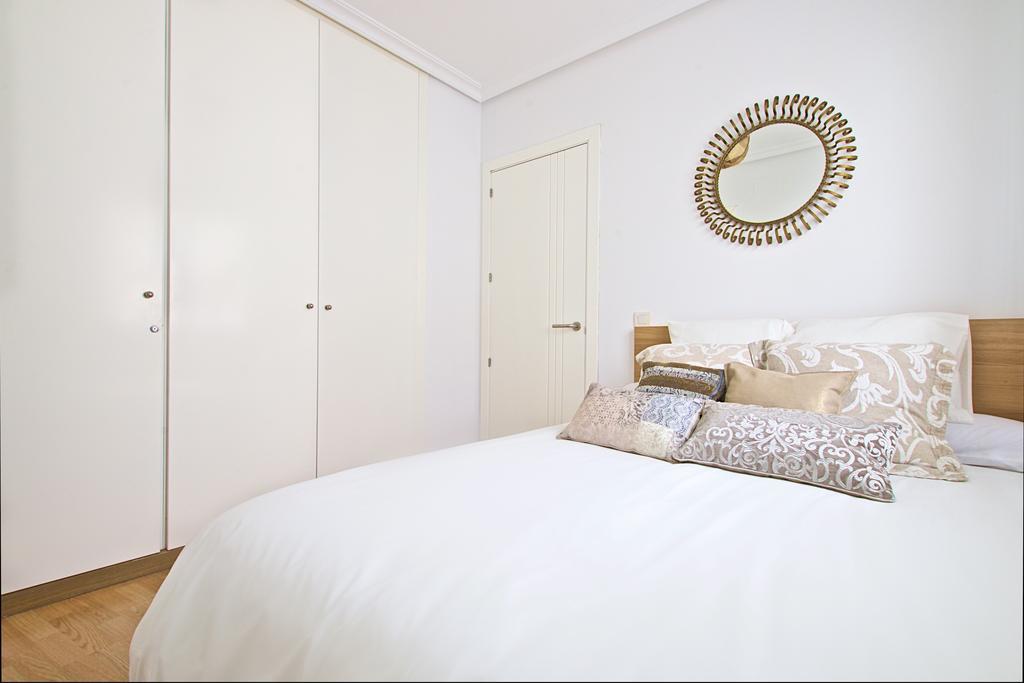 Habitat Apartments Latina Madrid Szoba fotó